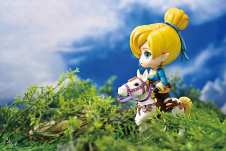 Zelda (the legend of Zelda) riding on her horse